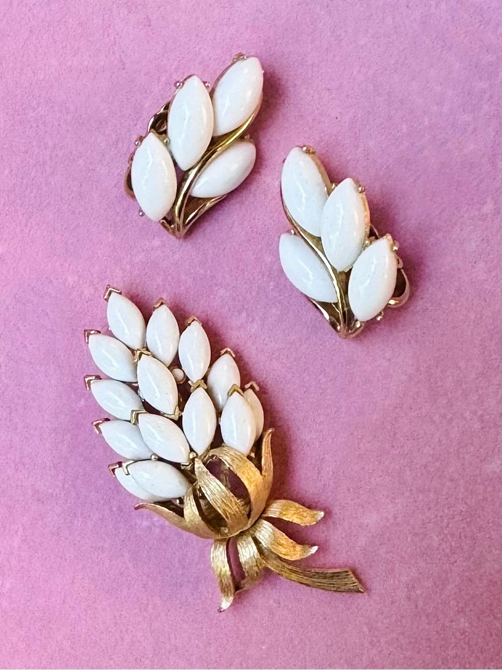 Vintage Crown Trifari Floral Brooch and Clip-On Earrings Set *RARE*